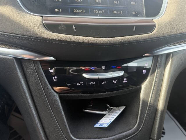 2017 Cadillac XT5 Platinum
