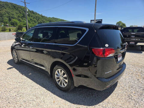 2019 Chrysler Pacifica Touring L