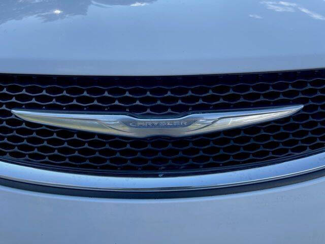 2017 Chrysler Pacifica Touring-L