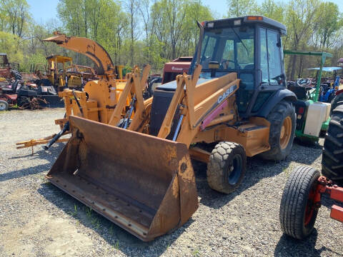 2005 Case IH  570MXT for sale at Vehicle Network - Joe's Tractor Sales in Thomasville NC