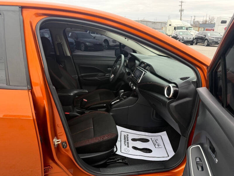 2021 Nissan Versa SR