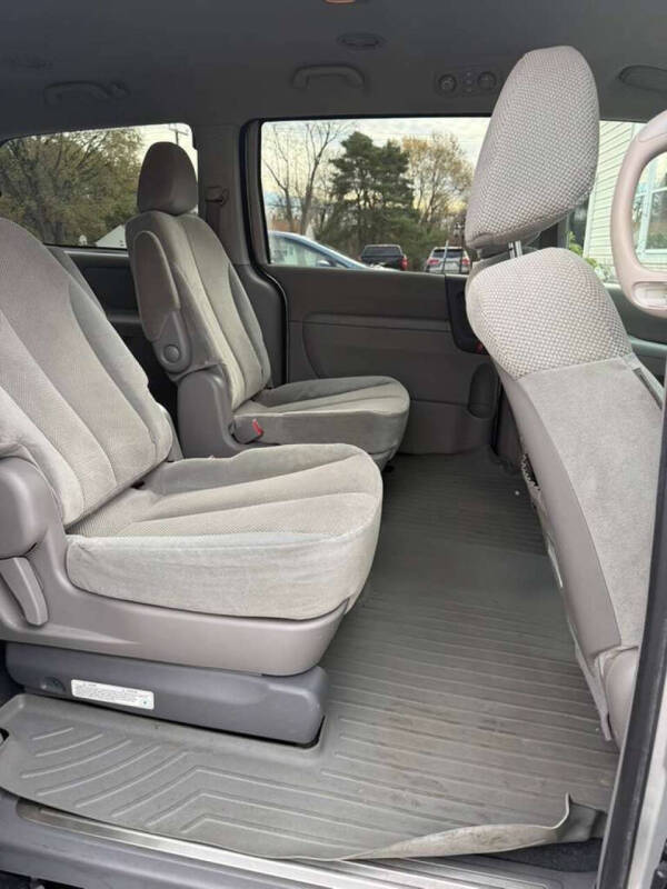 2012 Kia Sedona EX