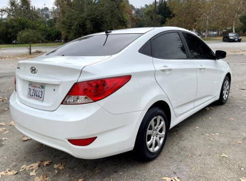 2013 Hyundai Accent GLS