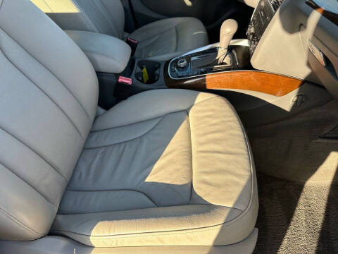 2011 Audi Q5 2.0T quattro Premium Plus