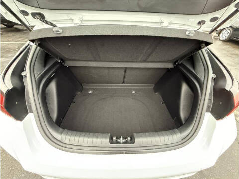 2020 Hyundai Veloster