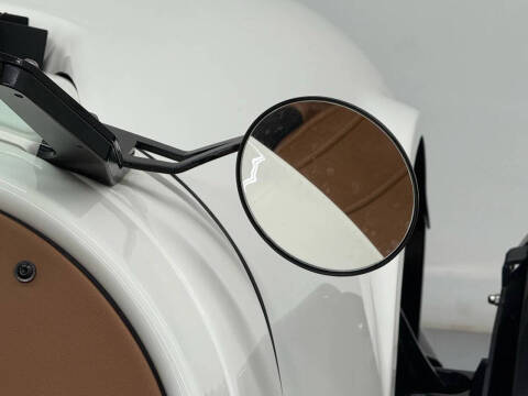 2022 Vanderhall Venice GT