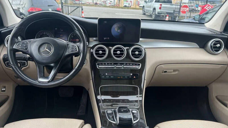 2016 Mercedes-Benz GLC GLC 300