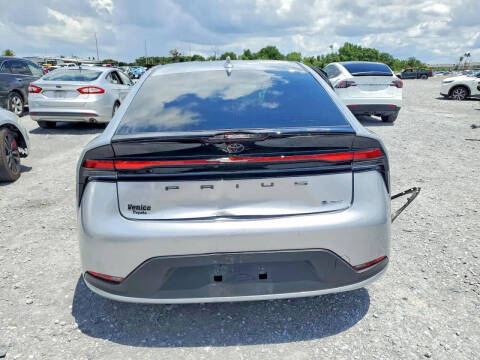 2024 Toyota Prius