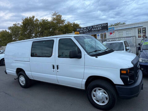 2014 Ford E-Series E-350 SD