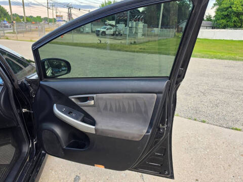 2015 Toyota Prius Two