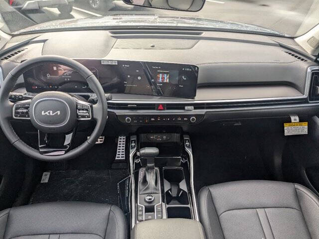 2025 Kia Sorento SX