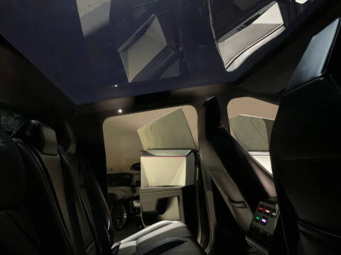 2024 Tesla Cybertruck