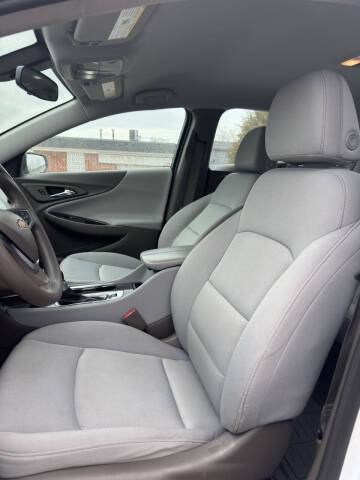 2022 Chevrolet Malibu LT