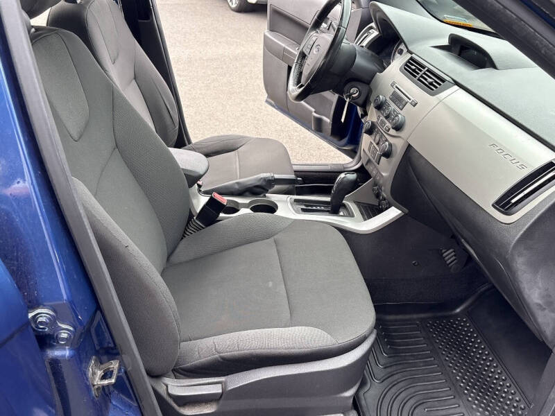 2008 Ford Focus SES