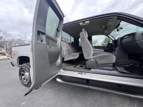 2005 GMC Sierra 2500HD SLE