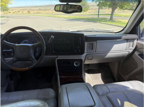 2002 Cadillac Escalade