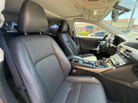 2016 Lexus IS 200t