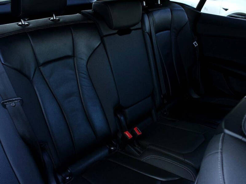 2019 Audi Q8 quattro Premium 55 TFSI