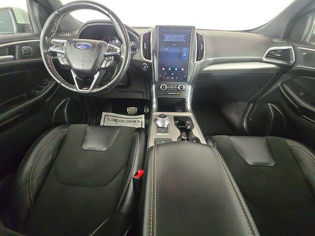 2022 Ford Edge ST