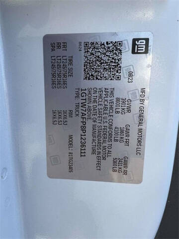 2023 GMC Savana 2500