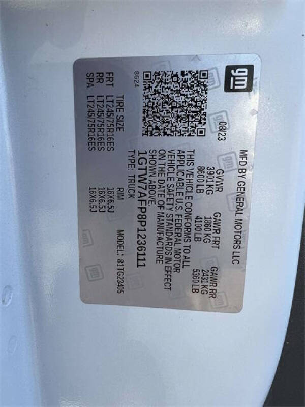 2023 GMC Savana 2500