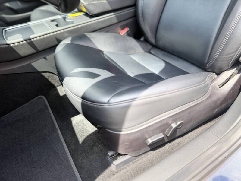 2023 Tesla Model 3 Performance