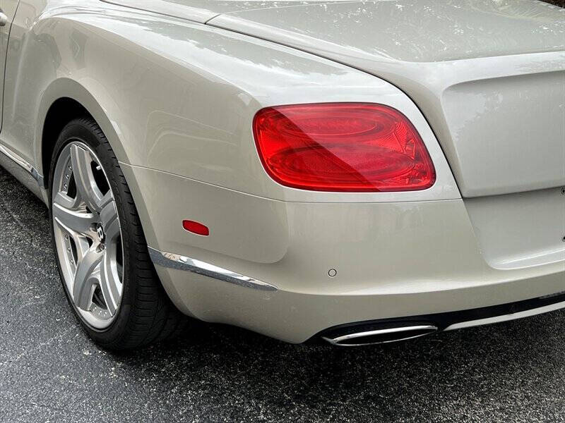 2013 Bentley Continental 11