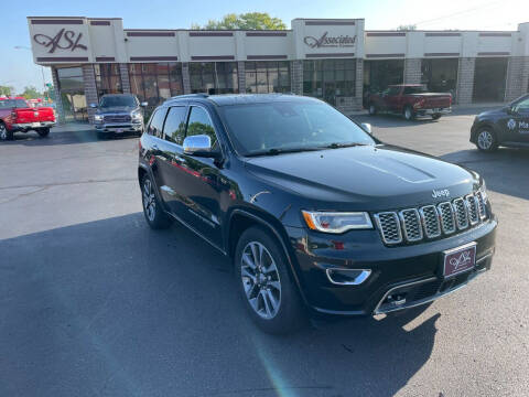2017 Jeep Grand Cherokee for sale at ASSOCIATED SALES & LEASING in Marshfield WI