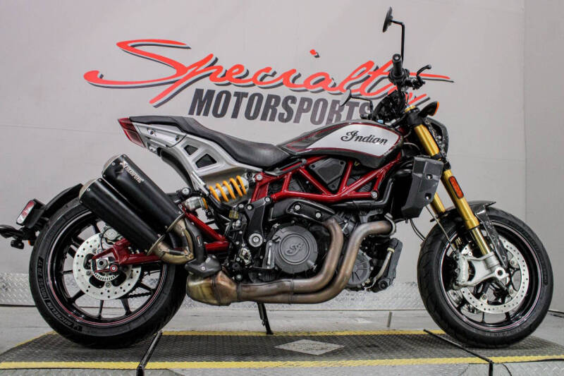 2022 Indian FTR R Carbon