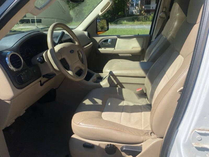 2004 Ford Expedition Eddie Bauer