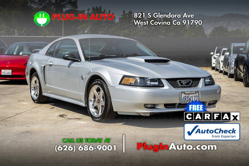2004 Ford Mustang GT Deluxe