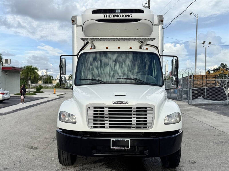 2016 Freightliner M2 106