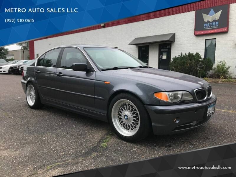 2003 BMW 3 Series for sale at METRO AUTO SALES LLC in Lino Lakes MN
