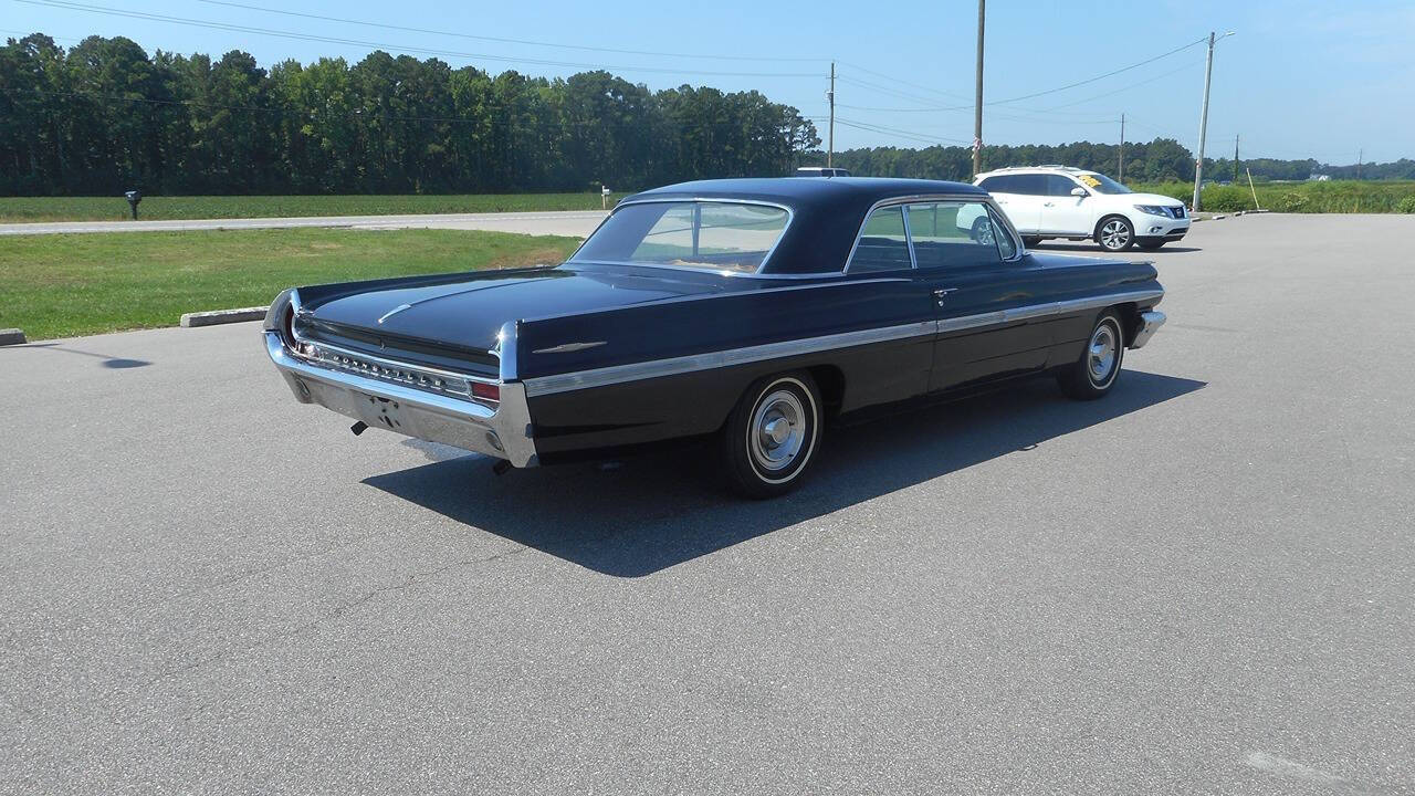 1962 Pontiac Bonneville 9