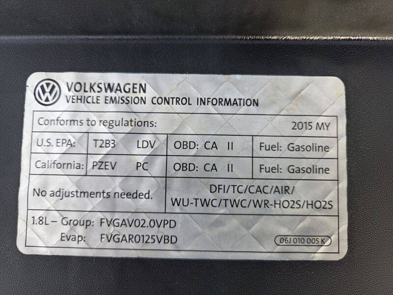 2015 Volkswagen Passat 1.8T Limited Edition