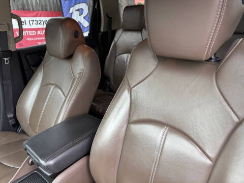 2016 GMC Acadia SLT-1