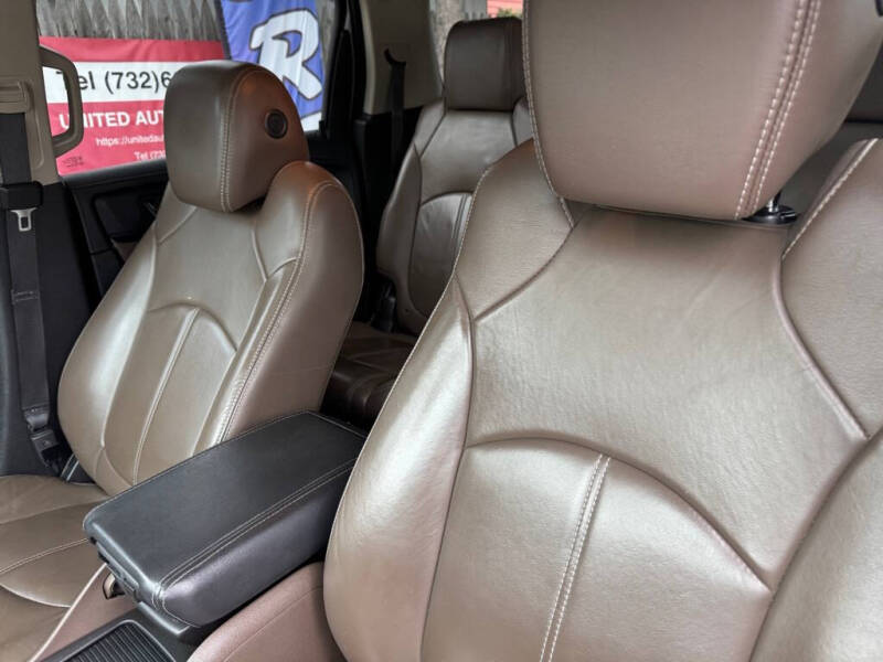 2016 GMC Acadia SLT-1