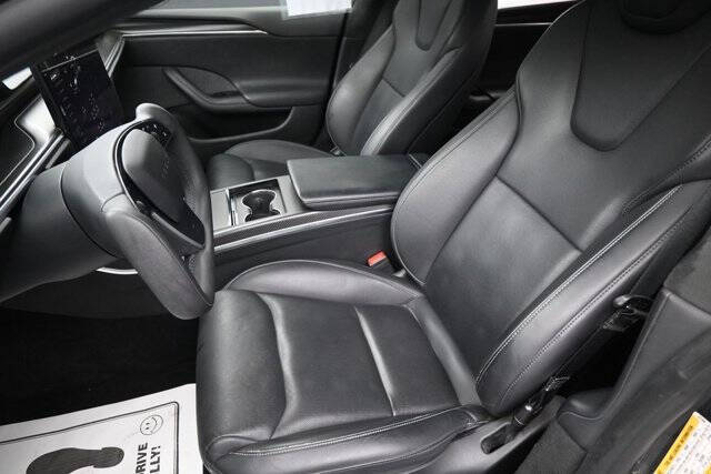 2022 Tesla Model S Plaid