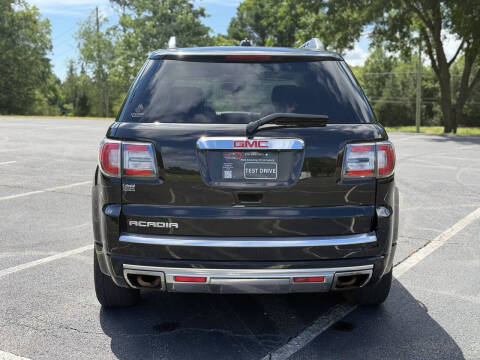 2016 GMC Acadia Denali
