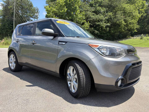 2016 Kia Soul +