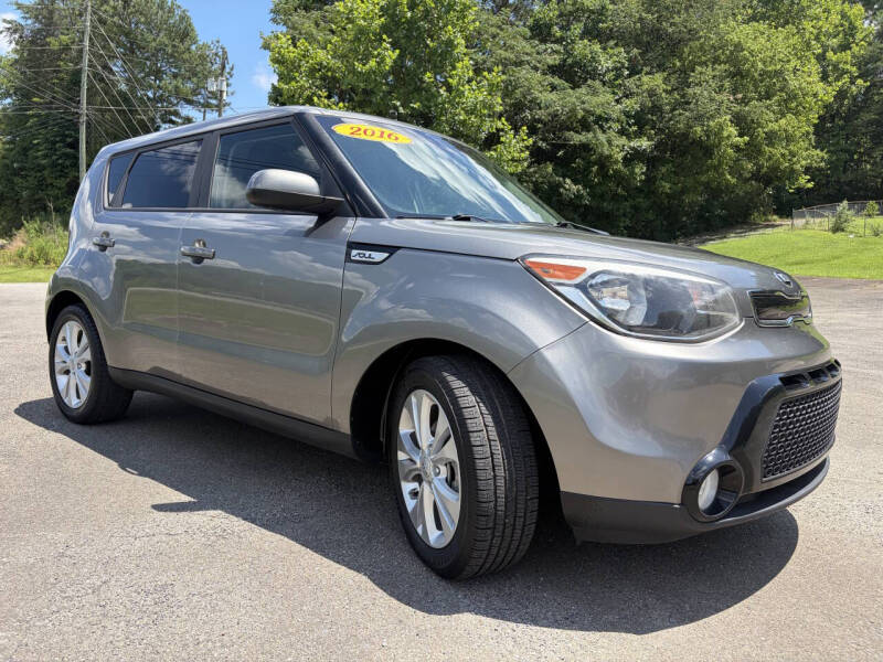 2016 Kia Soul +