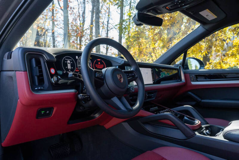 2025 Porsche Cayenne