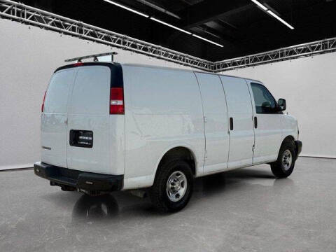 2020 Chevrolet Express 2500