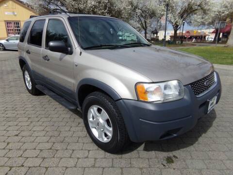 2001 Ford Escape for sale at Family Truck and Auto in Oakdale CA