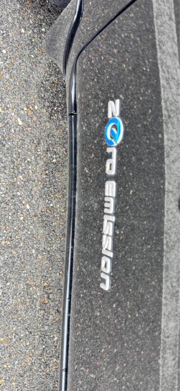 2013 Nissan LEAF S