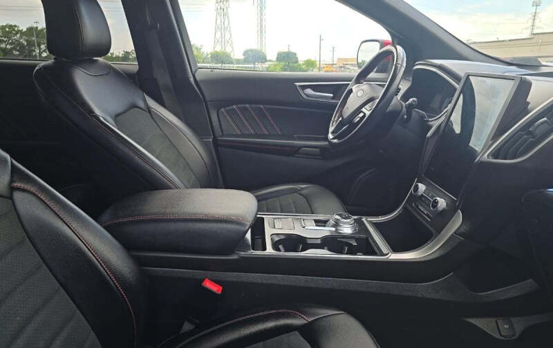 2021 Ford Edge ST-Line