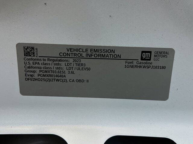 2023 Chevrolet Traverse LT Leather