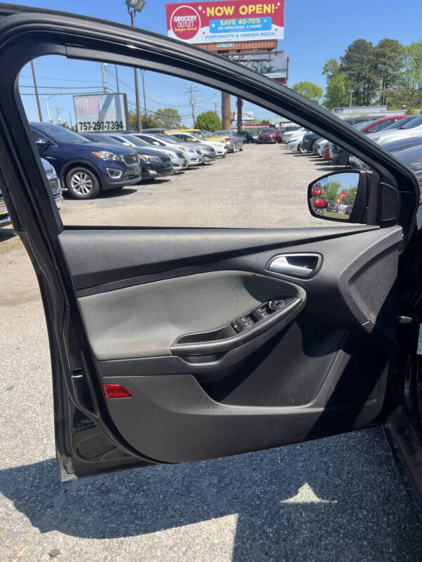 2014 Ford Focus SE