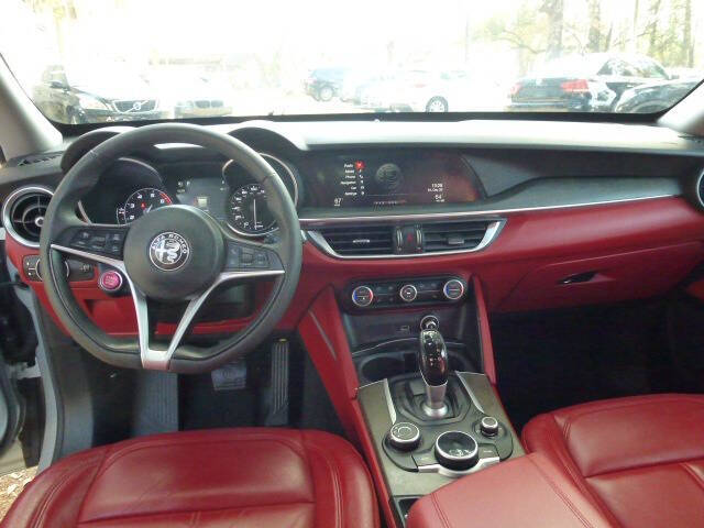 2018 Alfa Romeo Stelvio Ti