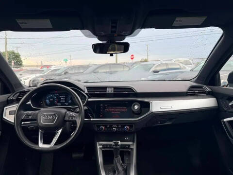 2019 Audi Q3 quattro Premium 45 TFSI